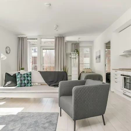 Kotimaailma Espoon Keskus Apartmán *